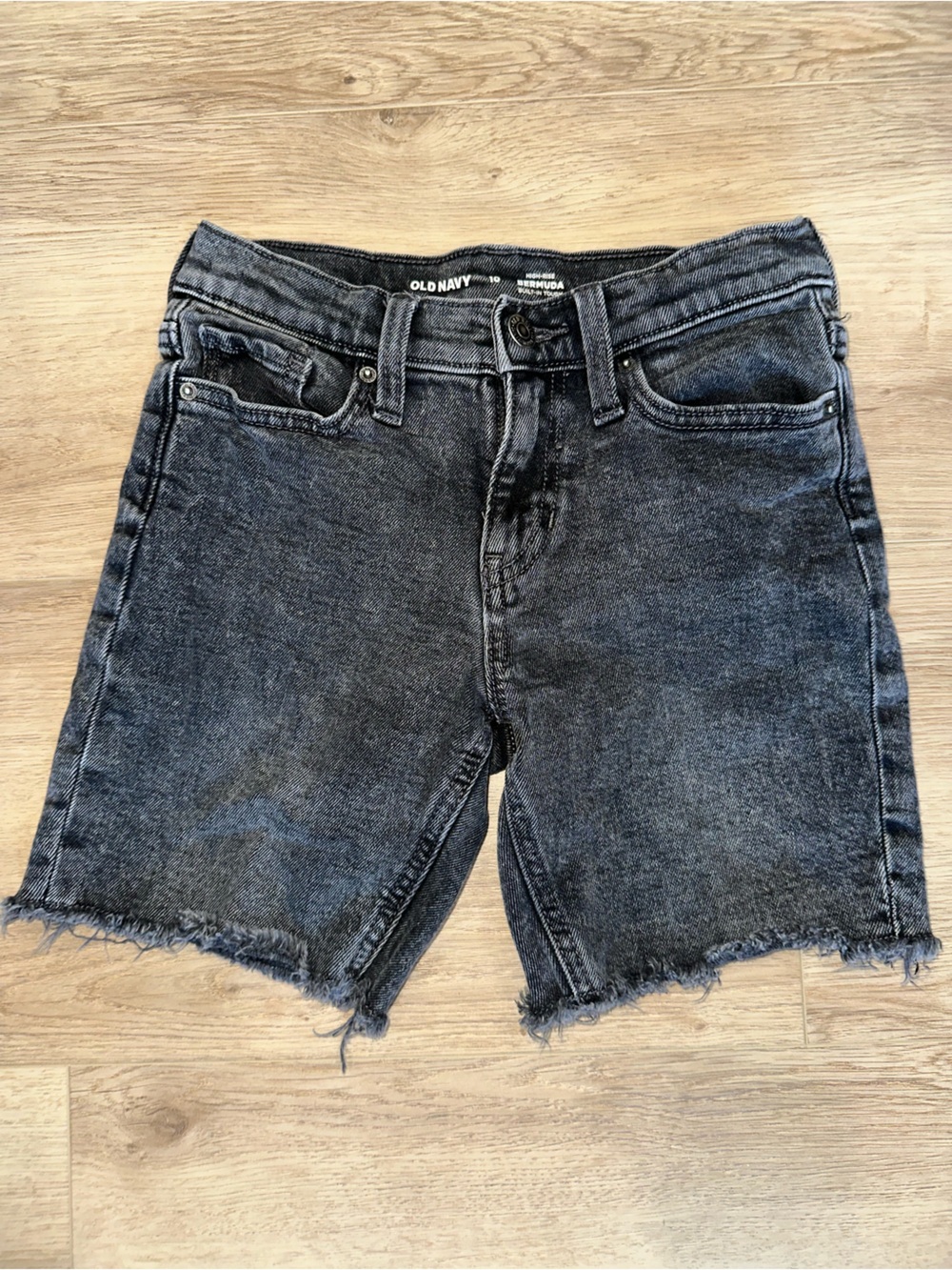 Girls Old Navy Black Washed Denim Frayed-Hem Shorts